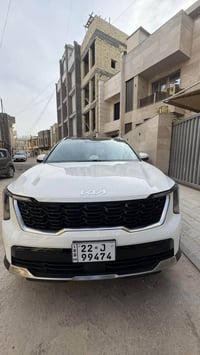 من  رخصت الادمن المحترم للبيع سورنتو  موديل 24   مكينة 6 سلندر  7 راكب...