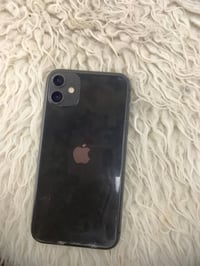 آيفون ١١ • ٦٤ • مكسور بالظهر