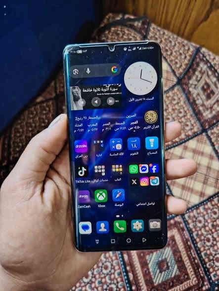 السعر 250 وبي مجال هواوي بي 30 برو 
نظيف ذاكرة 128 زوم 50 ⛔بيع فقط 

للاستفسار اكثر ***********
