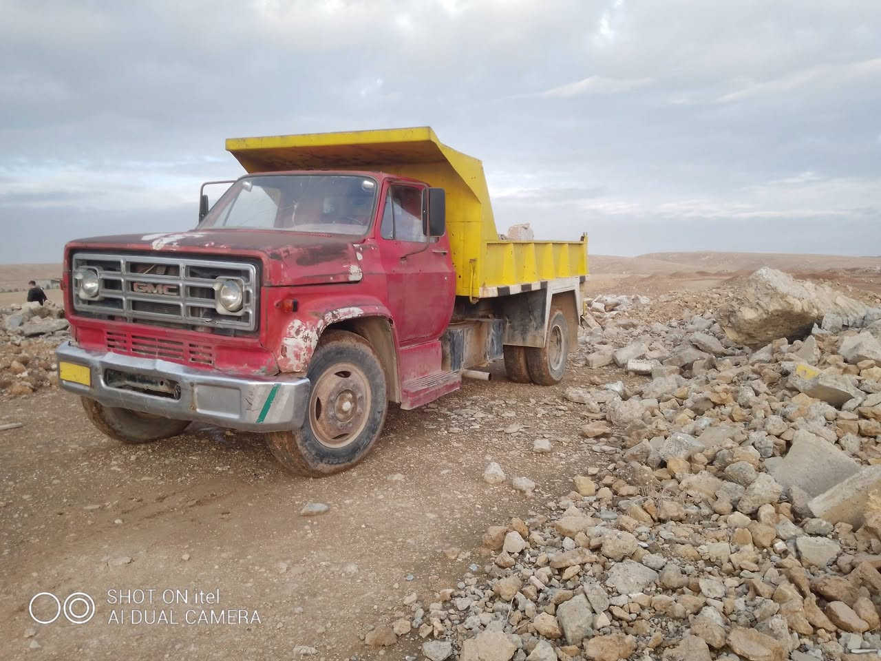 سياره شوفرليت قلاب للبيع محرك كاز بريك هوا اتصال على رقم ***********
