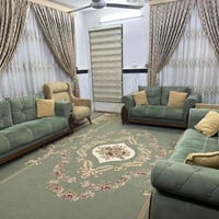 مساء الخير التخم و الزولية  والبردات عدد ثنين   كلهن للبيع للبيع ب 850...