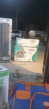 يونيفا 1 طن جديد بل كرتون  t3 غاز 410 السعر 325 قفل   07885761081