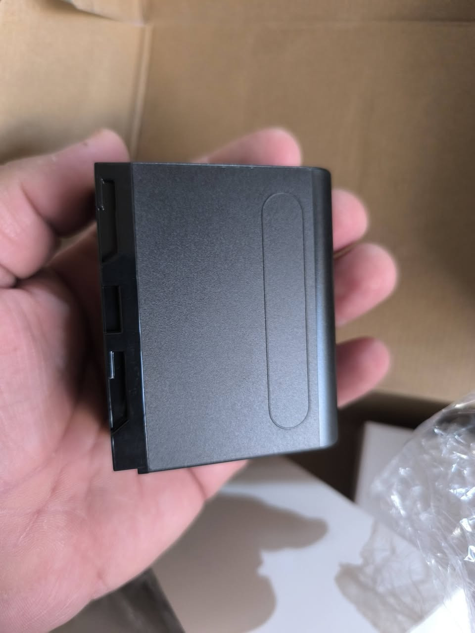 هذه بطارية من نوع Powerextra وهي بديل لبطاريات Sony NP-F960/F970. [1]


**إذا كنت صاحب هذا الإعلان وتريد حذفه لأي سبب، رجاءا أرسل رسالة إلى الدعم الفني**