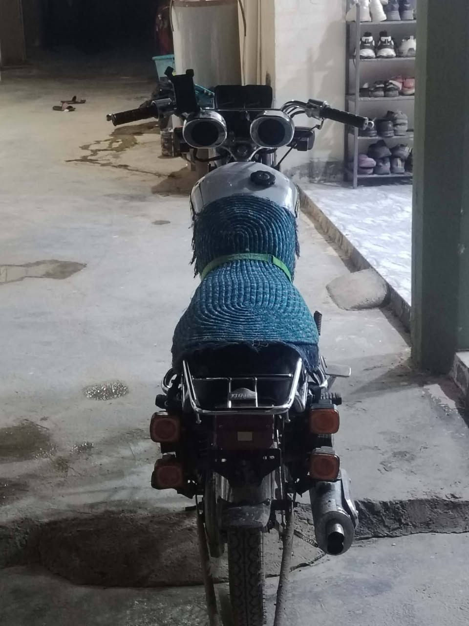 السلام عليكم
دراجه موديل 2021تايكر محرك 125cc
دراجه اي نقص مابيها خير من الله 
السعر خاص 
مكاني منصوريه الجبل


**إذا كنت صاحب هذا الإعلان وتريد حذفه لأي سبب، رجاءا أرسل رسالة إلى الدعم الفني**