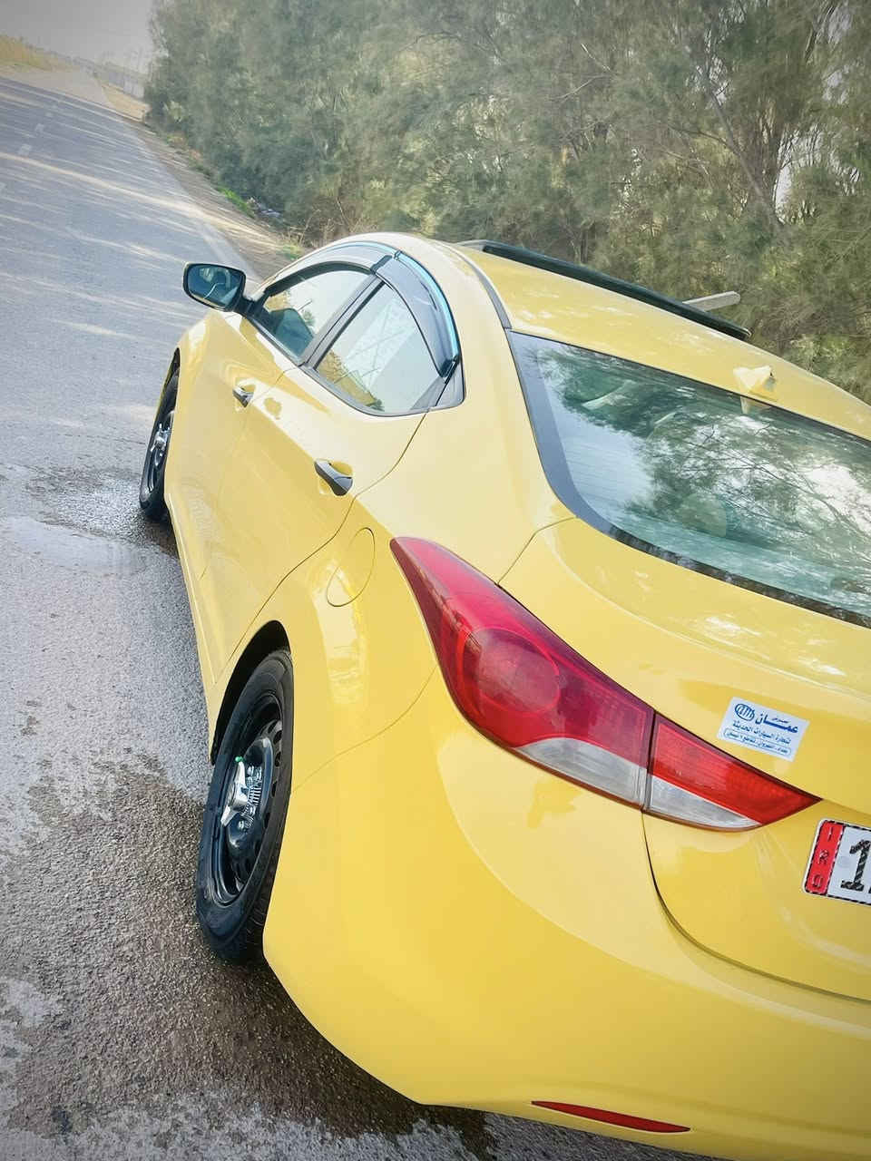 سلام عليكم 🙋🏻‍♂️ 

للبيع النتره 2013💛

السياره فول للخير كير مكينه مكفولات صبغ 

عام فقط لا ضربه ولا تبديل تخم تاير جديد 

صدر امامي خلفي كله جديد كهربايات كله

شغاله بصمه تحكمات ستيرن كشنات كهربا

شاشه ايباد دوشمه جديده سياره مال جناي

رقم نكليزي بسمي السعر 98$وبيه مجال 

بصيط العنوان جسر ديالى تقاطع النهروان

الستفسار***********☎️
