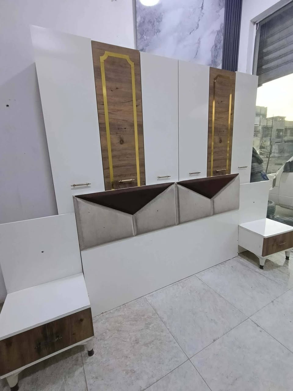 غرفه نوم تركي 🇹🇷🔥 
مستخدم كنتور ابواب 
5 قطع نضافة 90 💯 
سعر نهايته 450 مع شد ونقل مجاني محافظات كروه🚛🧑‍🔧
للحجز اخذ سكرين وتفضل خاص✨
او ع وات ساب ***********
