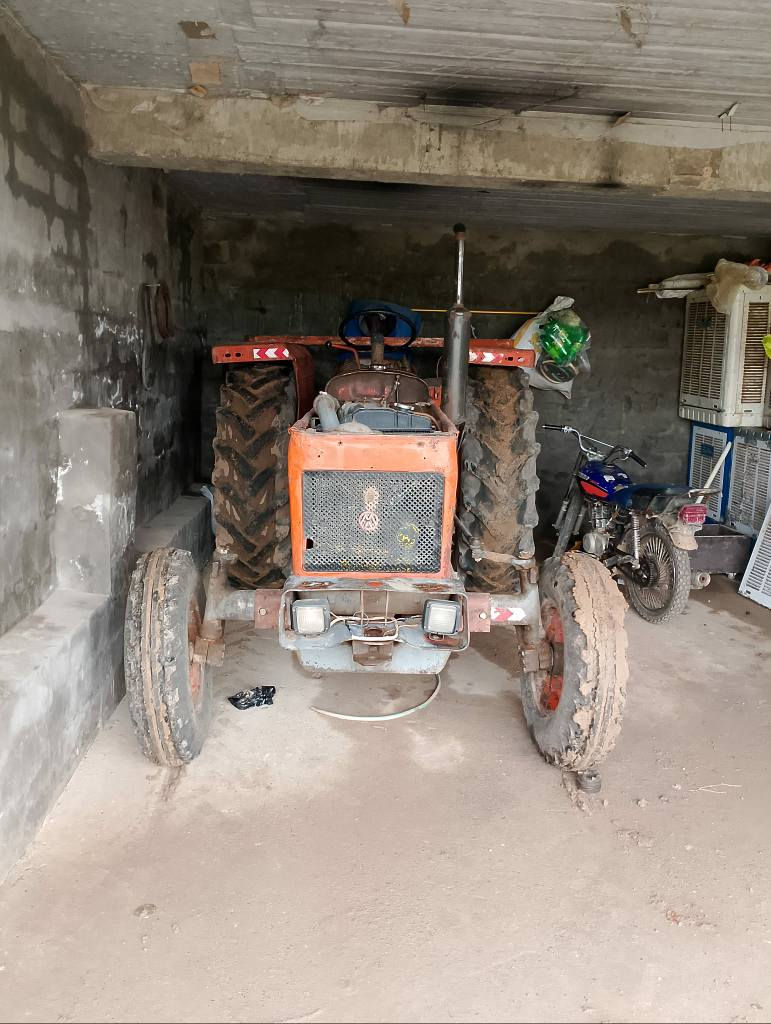 سلام عليكم تركتر عنتر للبيع موديل يل 90 بدون رقم تواير حجم 30 نص عمر جاهز للشغل كامل من كلشي محرك شرط لا نفخ ولا صرف استندر عنوان محافظة نينوى ناحية وانه هذا صاحب التركتر السعر اتصل هذه الرقم ماهر مزهر
كورك ***********
اسيا ***********
