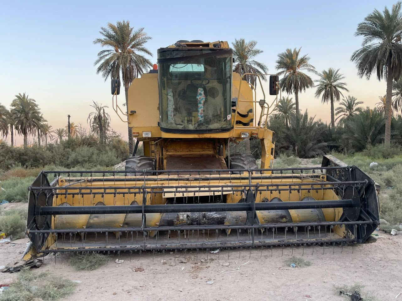 للبيع
حاصده موديل 1996 
جاهزه مديومه 
رقم نجف 
السعر 25 بيهاا مجال 
المكان بابل الاسكندريه 
للاستفسار الاتصال 
***********
