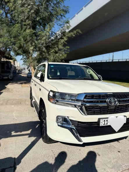 السلام عليكم 
للبيع فقط لاندكروز موديل 2021 
فول مواصفات SAS باب اول 
كراند تورنك GXR
مكفوله كفاله عامة عدا تكحيلات بسيطة  
ماشيه 48 الف 
رقم بغداد إنكليزي 
 
السعرر 595 $ وبيها مجال بسيط 
الهاتف/***********
0781 375 9498
العنوان بغداد الكاظمية
