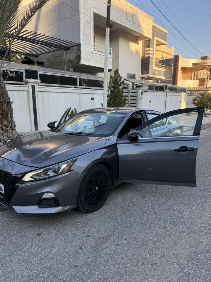 للبيع سياره التيما 2022 مواصفات sv
فول مواصفات عدا السلايت
محرك شرط 2500دوش تنفس طبيعي
كير شرط بدون دواخل شرط بدون ايرباك
40الف ماشيه سياره نضيفه وجاهزه
للاستفسار$$***********$$***********$$
