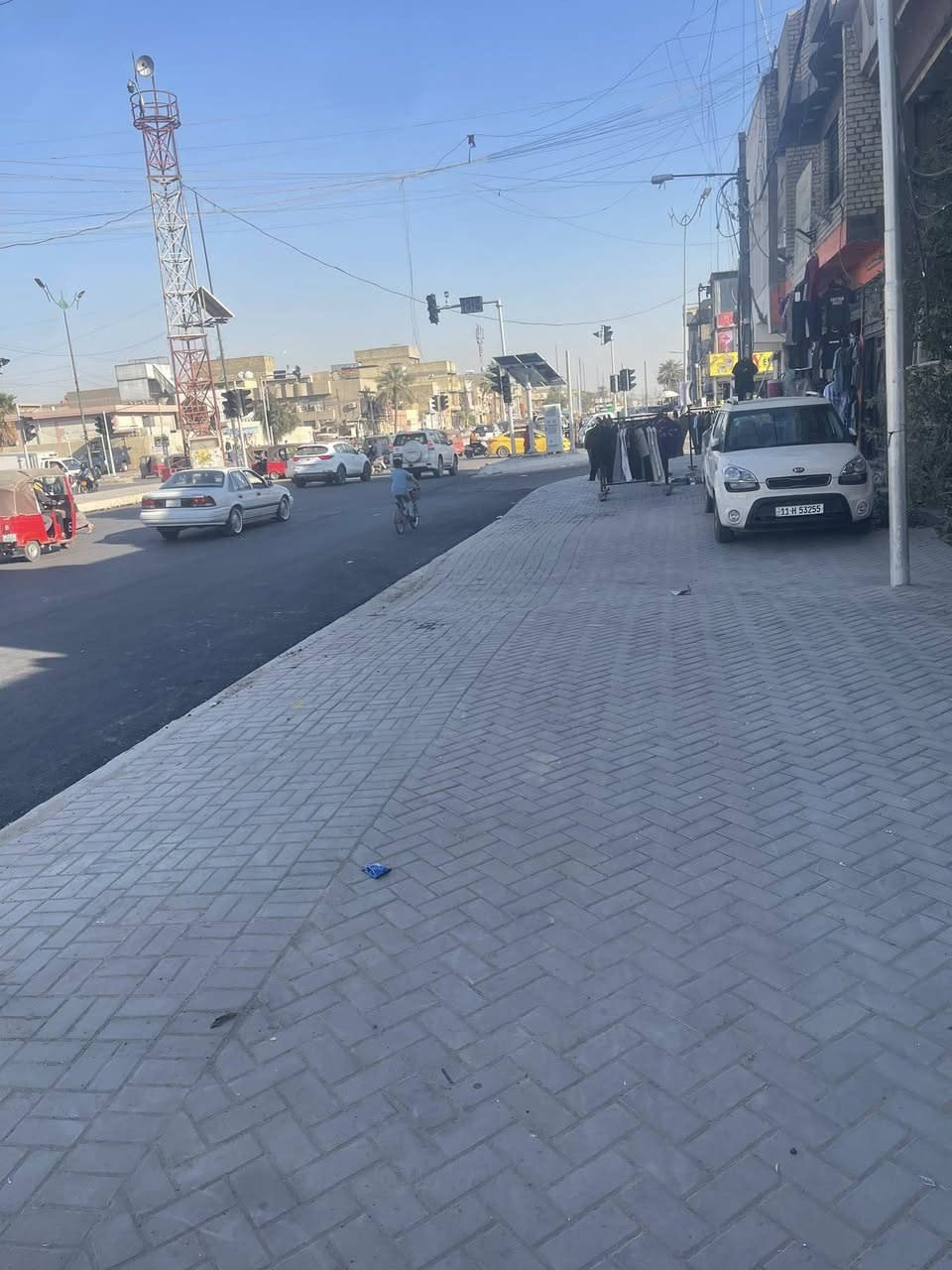 نص قطعه شرك لالبيع عل شارع العام قطاع ٤٣ خامس بيت عل تقاطع السعر  ميه وخمسه وربعين وبيه مجال /*********** مدينه الصدر شارع الفلاح
