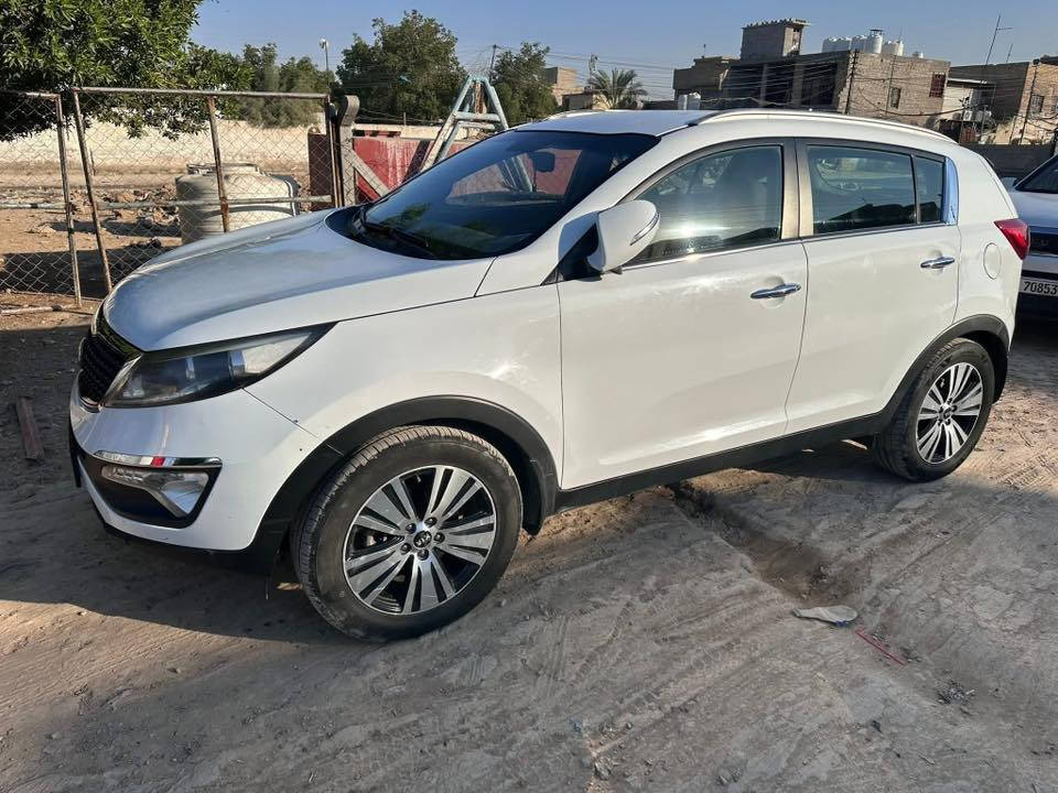 كيا سبورتج 2015
كيا سبورتج

محرك 2000 دوش

موديل  2015

رقم بغداد دولي (بأسمي)

وارد خليجي

مكفولة كفاله عامة من (الصبغ، البارد، التبديل)

عداد المسافة 126,000

السيارة مال بيت استخدام شخصي

السعر خاااص

📍موقع السيارة بغداد النهروان
📞 للاستفسار: ***********
