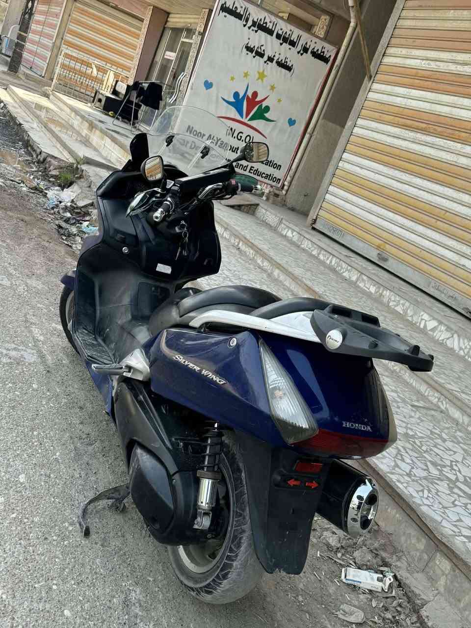 سلام عليكم للبيع او مراوس  سلفر ونج 600 اوفر مود اي بي اس مكينه مكفولة هاون شلعه معدل تاكل كاع بطناش دراجه مرتبة جامة قطعتين كاسحه مصدات هواء اصليه  ام بي ثري  تخم تاير جدد  ماصدة وشاير كرستال  مكينه ملحه  ترايك الشمال سعر 15ورقه مكان بغداد الزعفرانيه رقم ‏‪***********‬‏
