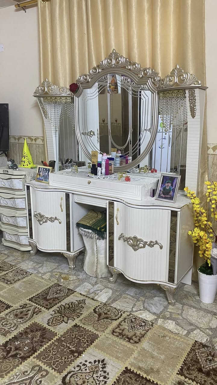 غرفه تركيه خشبه اصلي بعده جديده سعره مليونين وبيه مجال


**إذا كنت صاحب هذا الإعلان وتريد حذفه لأي سبب، رجاءا أرسل رسالة إلى الدعم الفني**