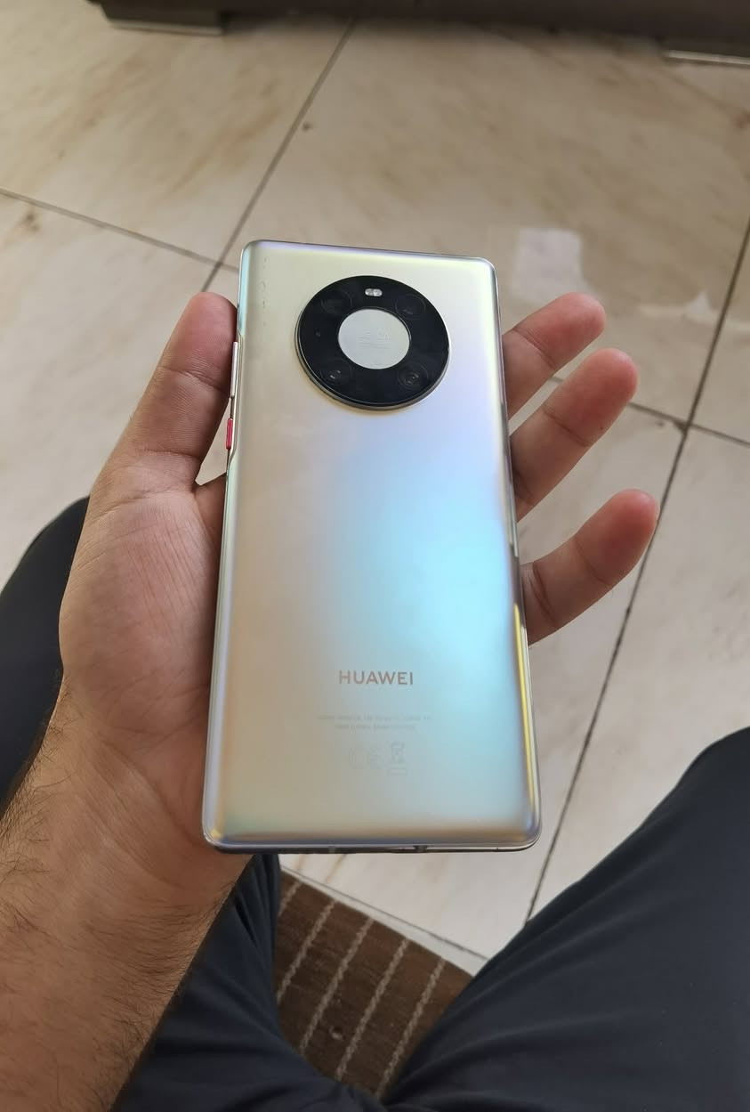 السلام عليكم
هواوي mate 40 برو
ذاكرة 256/8 نضيف والصور واضحة بالمنشور ويا  شاحنة الأصلية وحافظة رايدة قفل 320 مكاني بغداد رقمي للاتصال ***********
 واتساب ***********

