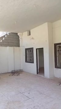 ابي الخصيب • ٢٢٠م • ٥غرف