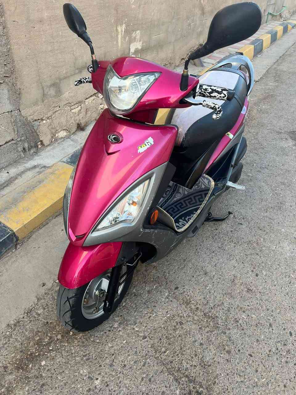 للبيع كايمكو Gp منشأ ياباني سرعة 120 
السعر 750 قفل


**إذا كنت صاحب هذا الإعلان وتريد حذفه لأي سبب، رجاءا أرسل رسالة إلى الدعم الفني**
