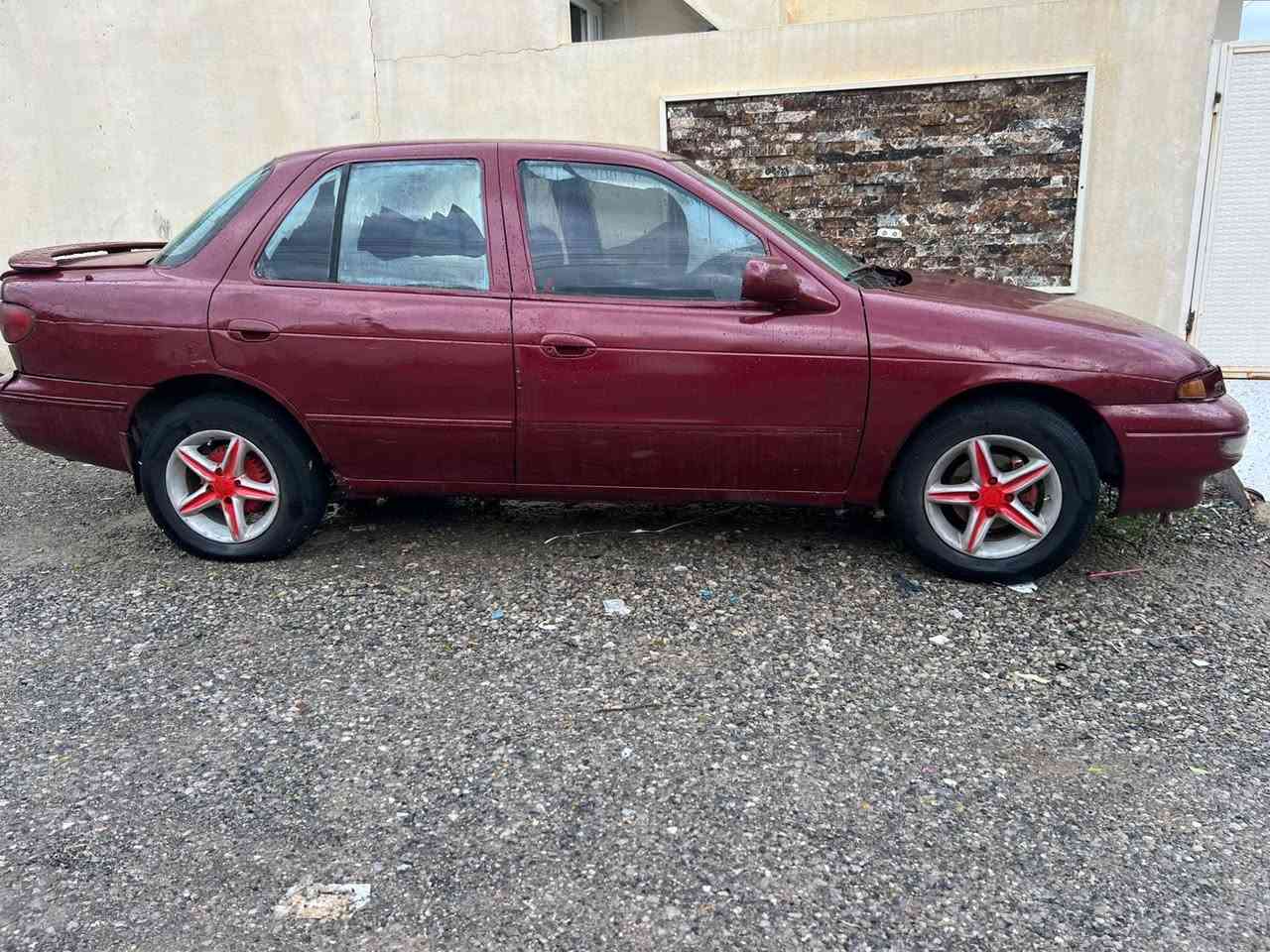 بەناوی خوای گەورە
کیا سیڤیا مۆدێل 1993 ئاڕم سلێمانی
سەیارەکە ماشاللەی دەوئ ناوزەردەو ناوەوەی لۆکە
مەکینە شازدەو بەخە
گێرومەکینەو ئاڕم بەشەرت 
ئەشیای تەبریدی مەزبوت پێوەیە
پشتو پێشی کەپسە
نرخی 17وەرەقەو مجال
لەڕانیەیە
***********
ڤایبەرو وەتس ئەپی لەسەرە
