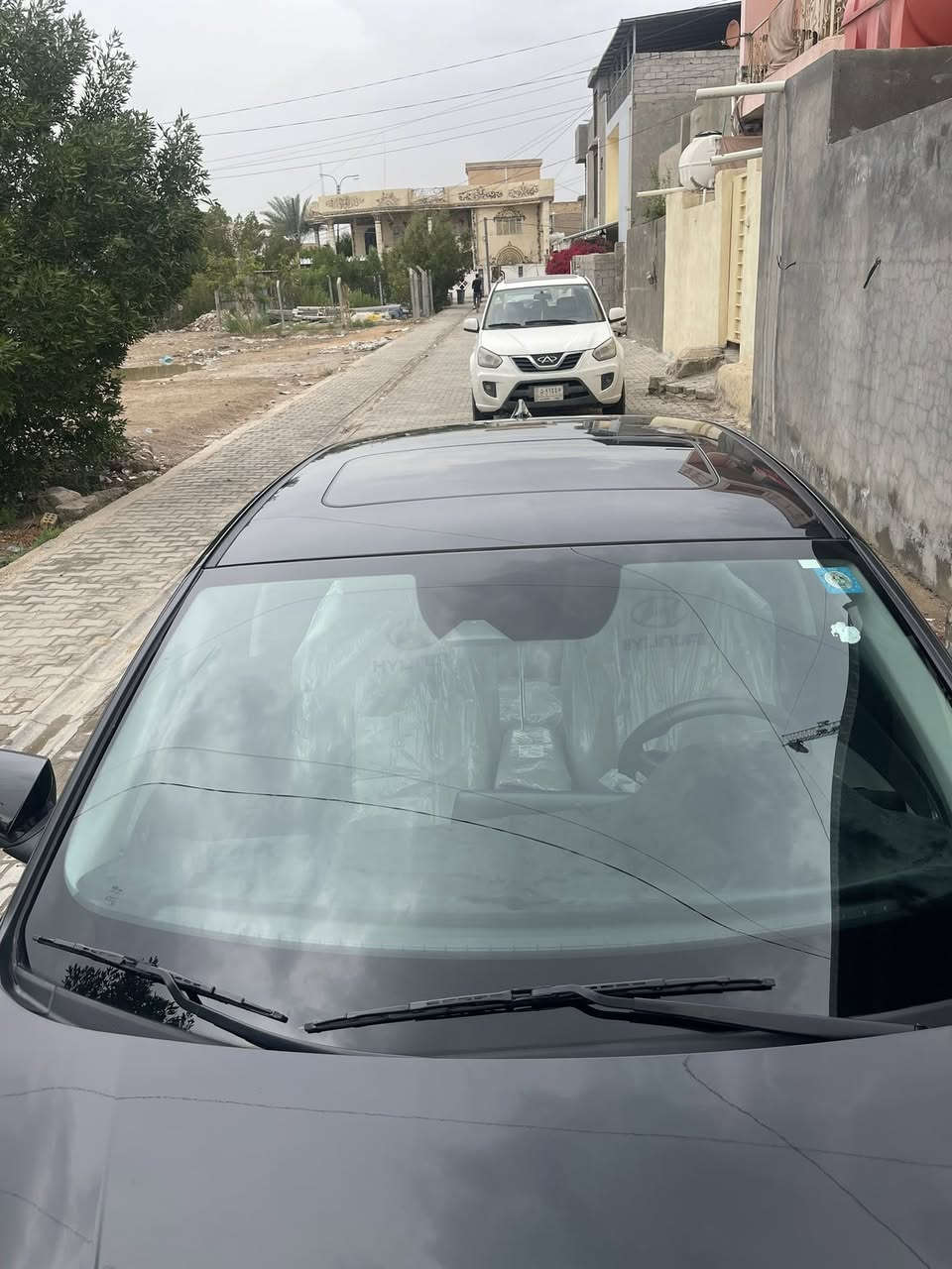 السلام عليكم النترا هايبرد لمتدد فول مواصفات2025
مواصفات👇
بصمه
فتحه 
جلد
تدفئه تبريد كشنات
ذاكره خزن مقاعد
دشبول شاشه متصل
نظام نقطه عمياء رادارات امامي خلفي
هند بريك بصمه 
لايت ليد بلادي 
لد متصل بك لايت
ماشيه 7 الف كيلو
السياره جاهزه من كولشي رقم بغداد بأسمي
حادثه فقط جاملق الخلفي وشبر بل جنطه الباقي مكفول مسورده على ايدي
السعر  170
للاستسفار ***********
