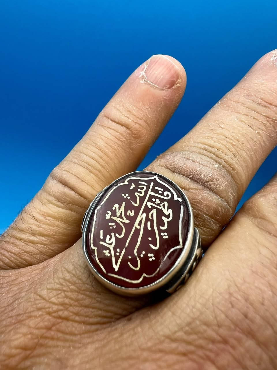 عقيق يماني قديم فاطمه خط التيزاب أسماء اصحاب الكساء الخمسه العنوان الكوت للاستفسار الاتصال على ***********
