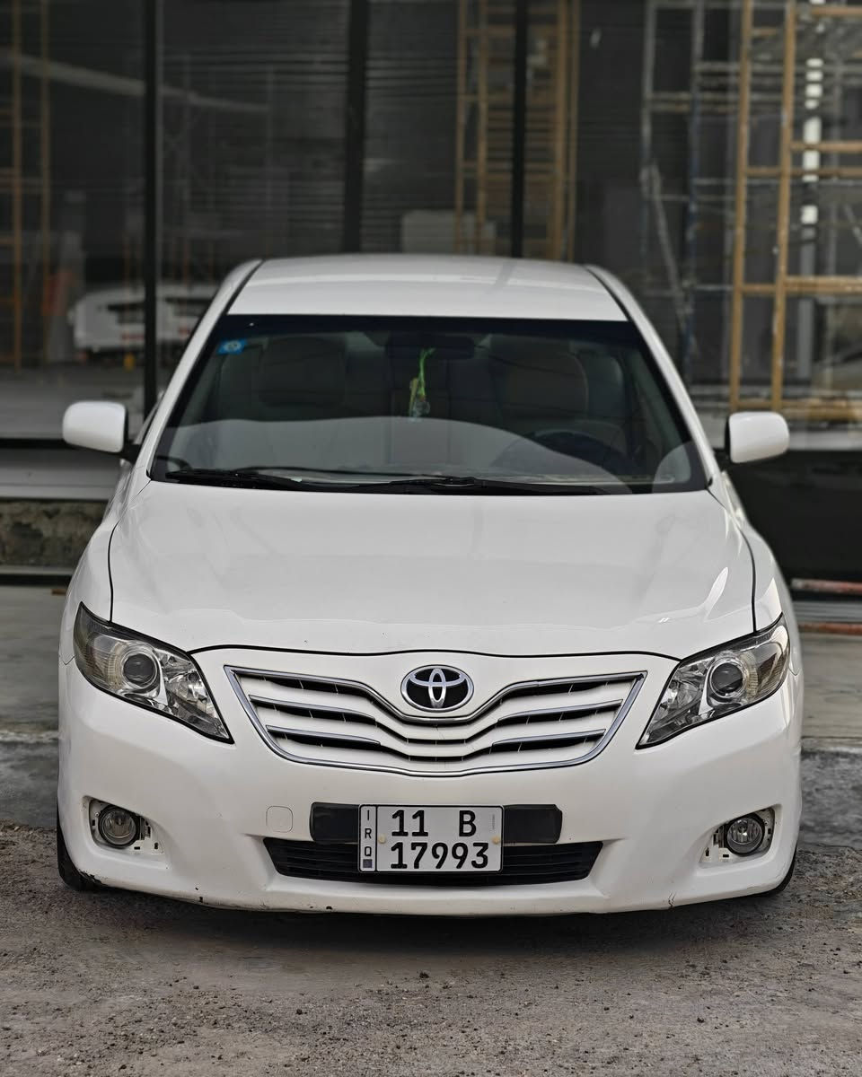 سلام عليكم
كامري 2011 خليجي 
صبغ قطعه 1 فقط فقط 
سيارة مكفولة من الضربة 
تراي زيرو جاهز للاخير 
مكينة وكير مكفولات 
حدادية جاهزة 100% 
رقم بغداد دولي هزة جديدة 
داخل بيجي تبريد قطعتين 

السعر 118 وبيها مجال بسيط 
مكاني نجف ***********
