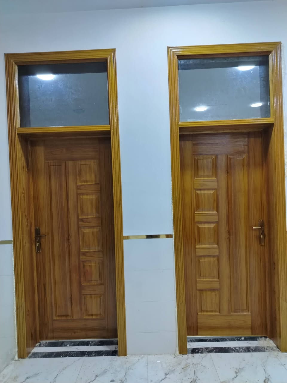 نجار الحدباء لعمل أبواب تغليف بأحدث موديلات اسعار. قياس
100X210, 200
100X250,235
100X300, 275
العنوان كربلاء المقدسه مدخل الشبانات قرب صيدلية جبل صبر (***********) واتساب ***********
