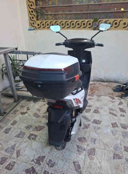 دراجة abk **بطارية ليثيوم** صارلي شهر ونص من اخذتهة
من مؤيد طيارة بواحد و300 دراجة نضيفة سبب بيع مشاويري هواي فا شحن ميفيدني
رايدهة بمليون وبيهة مجال بسيط
مكاني بغداد حي كوفة 
***********
