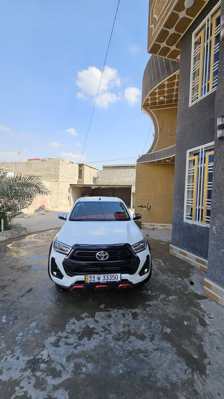 سلام عليكم 
تيوتا هايلوكس 
2023 ست سلندر / 
فول مواصفات 
دبل سنتر لوك 
تبريد قطعتين 
حساس امامي خلفي 
شاشه كبيره 
كشنات تبريد 
نضام ايكو قتصادي 
مري شفط 
سياره نظيفه كلش 
سبير منازل 
تايرات جدد 
رقم بغداد 
ماشيه ٧١ الف 
تحويل ثاني يوم 
مكاني كربلاء 
السعر ٣٥٠ وبيها مجال 
الاستفسار 
***********
