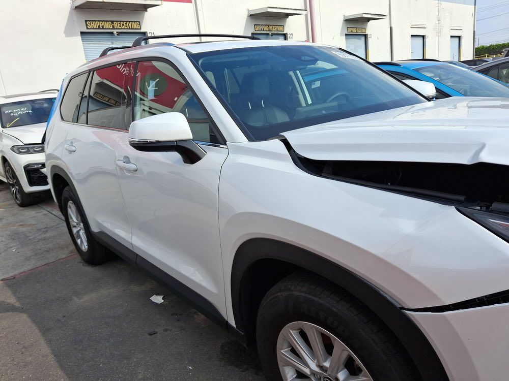 هايلندر هايبرد فول 2025
اسبوع توصل عمان
***********
