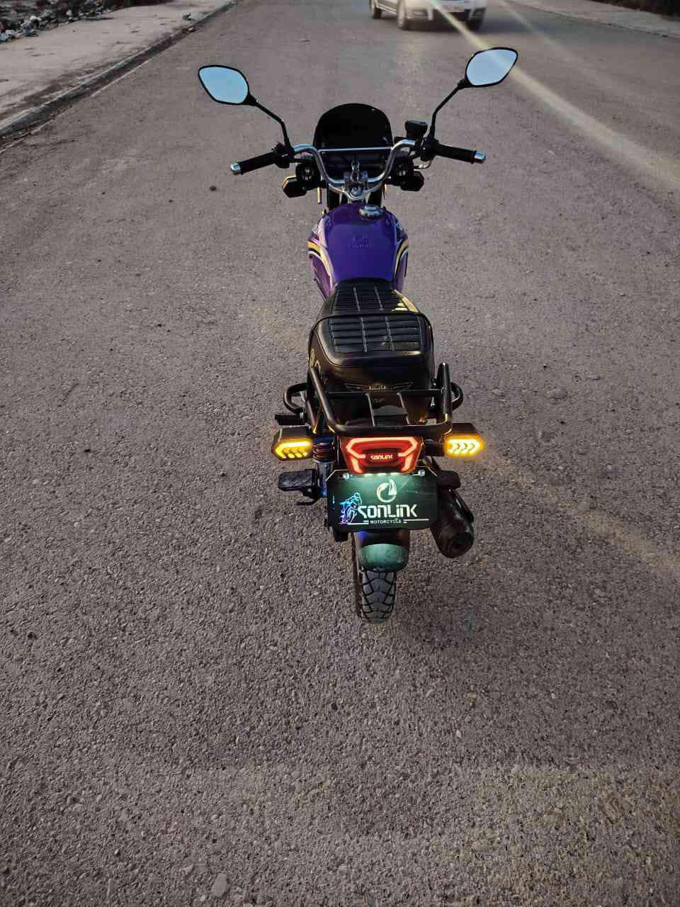 سيفان سونك 
موديل 2025
مكفوله ما بيها اي شي محرك 200cc تشغيل عن بعد بصمه 
مكاني خان بني سعد 
السعر 750 وبيها مجال 
للتواصل ***********
