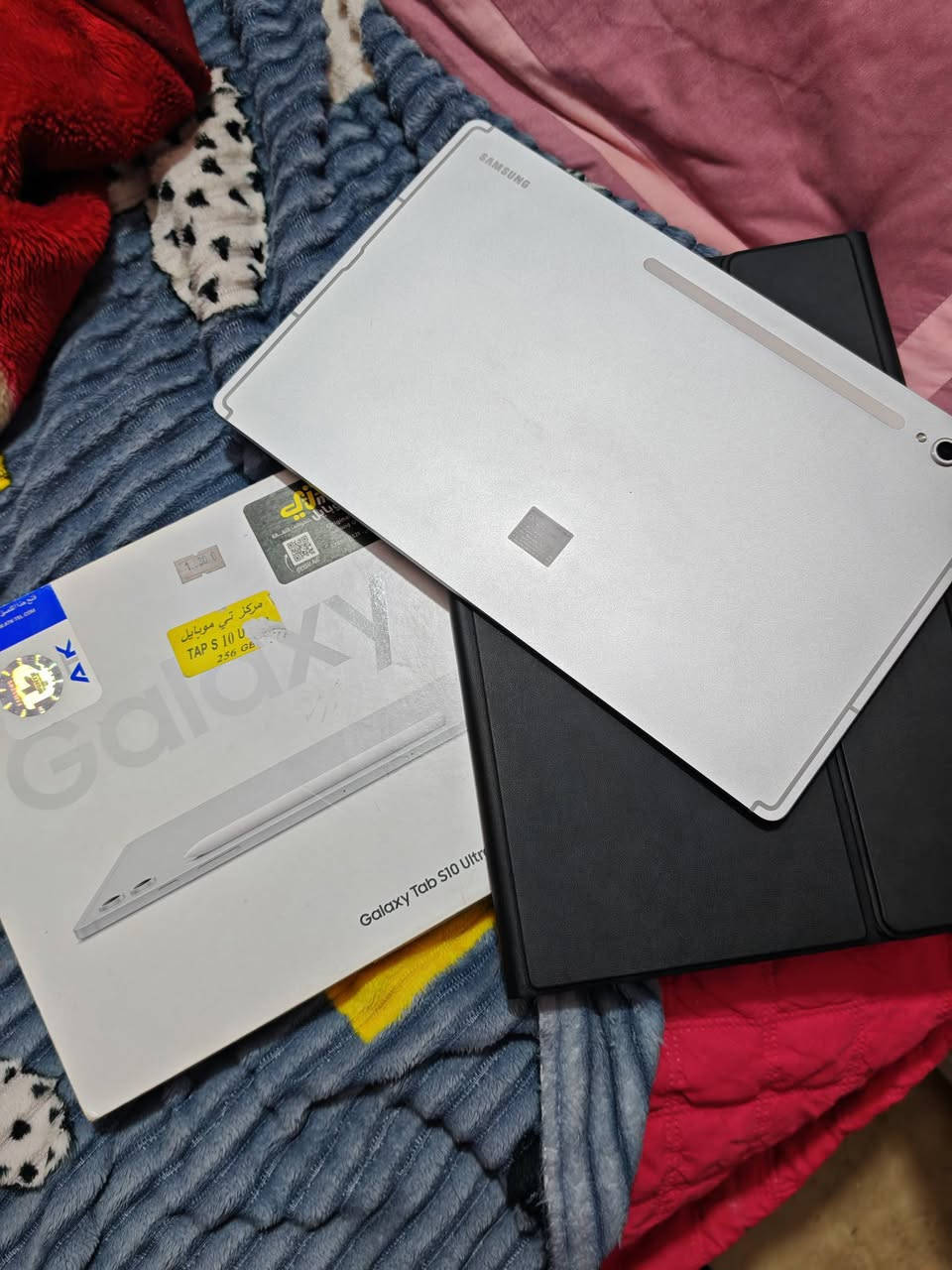 السلام عليكم 
Galaxy Tab S10 Ultra 
ذاكرة 256 رام 12 شاشة 14.4داينمك اموليد
اخو الجديد شرط كامل الملحقات 
975 الف 
بغداد الحارثية 
***********
