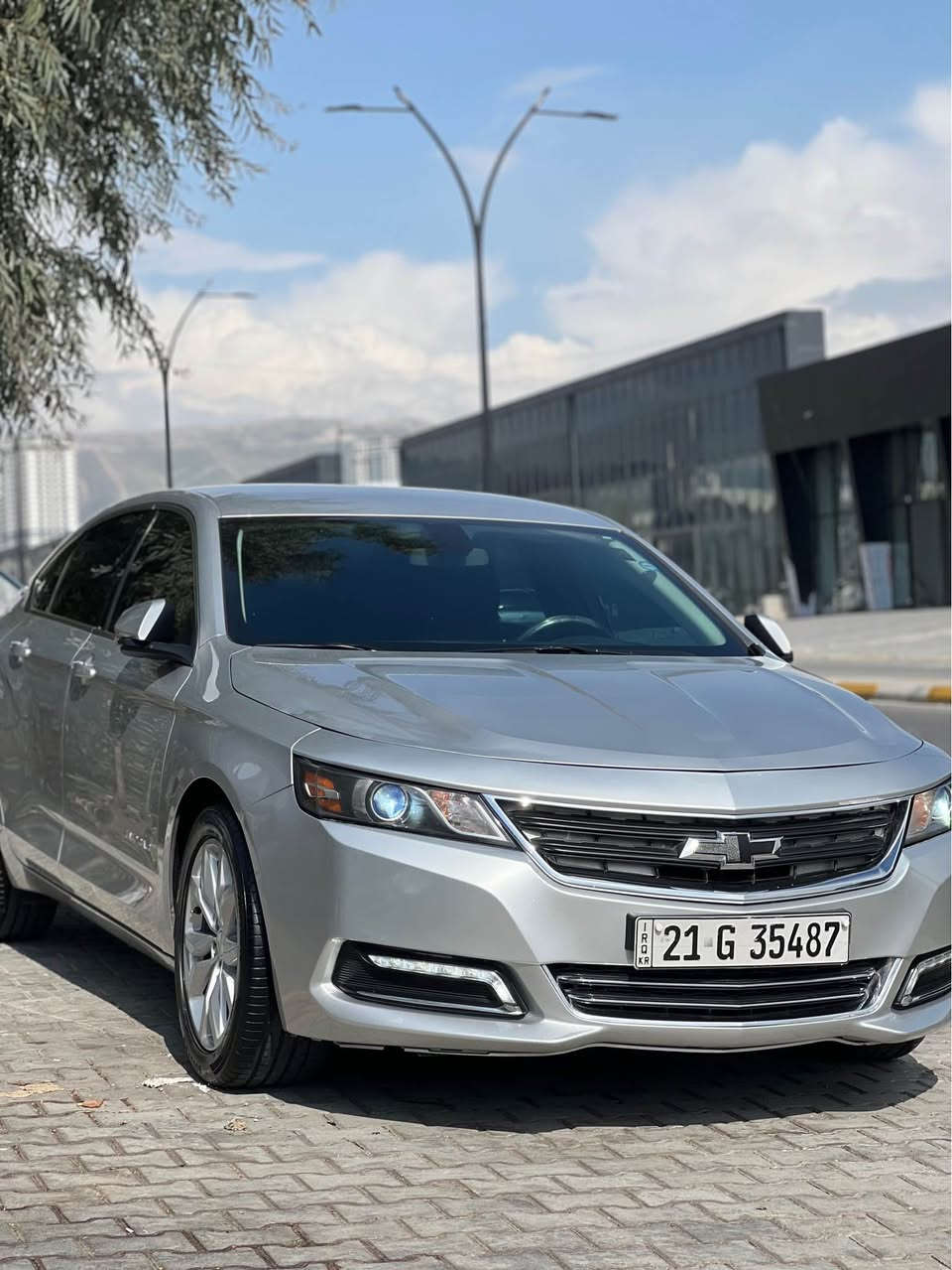 Impala LT1 2019
بۆ فرۆشتن مەکینە 3.6 
52000
milڕۆیشتووە  
گێڕ و مەکینەی بەشەرت طەپەی گێر بەشەرت
٢چەمەلەغی پيشەوە بۆیاخ ساردی هیچ نیە تەنها لای سەکن سەربەدەنی گرتووە شانصی و بەطانە بەشەرت سەرە دەبڵ بەشەرت
سەیارەکە کامل سێرڤس کراوە
چوار تایە و ویلی لۆکی خراوەتە سەر 
مواصەفات (برێک کارەبای،بەصمە،شەغال،لایت زینۆن،عەدەسە،لایت ناوچەی کوێر،قاصە،کوشن جلد و شاموایە،کوشن کارەبا،چوار دەرگا بەصمە،ئاوێنە ئیشارەت،شاشە و کامێرە،دەبڵ گێڕ،سوکان ڤۆلیۆم،تەحدید سورعە،شاشە دیجتاڵ،لید ناودەسکی دەرگا،فۆڕمیکای کاربۆن)
٢ بەصمەی شەریکەی لەگەڵدایە
ڕەقەم و سەنەوی تا 2027 تازەیە
تەحویل و غەرامە بەشەرت
٦٠ ٤٤ ١٧٣ ٠٧٧٢ السليمانية, العراق
