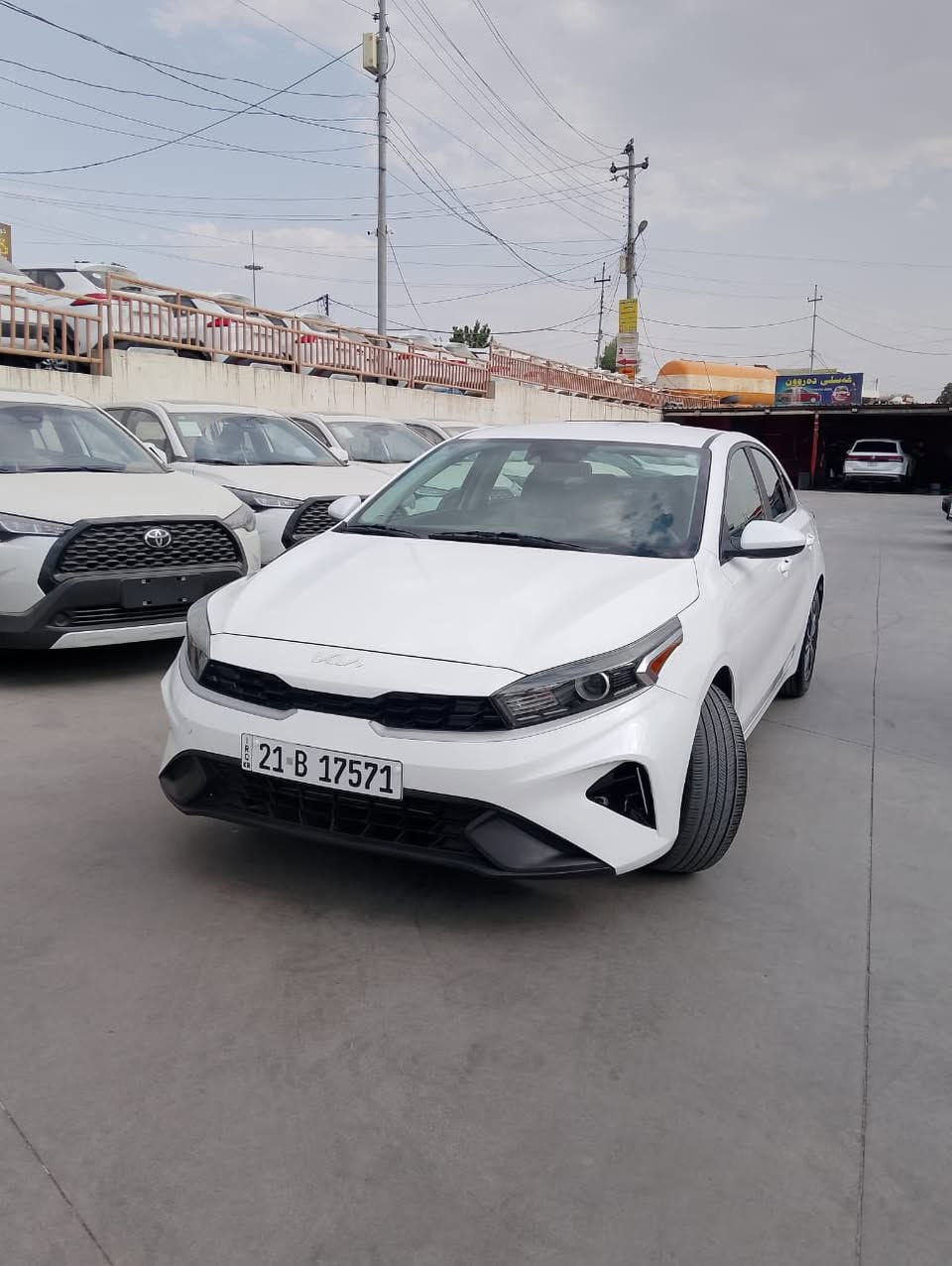 سلام عليكم
كيا فورتي 
موديل 2022
مواصفات نص فول 
ماشيه 21 ألف ميل 
حادثه فقط بونيد بدون ايرباك 
حجم مكينه 2000 دوش
رقم سياره سليمانيه 
مكان سياره سليمانيه 
سعر 168
رقم ***********
