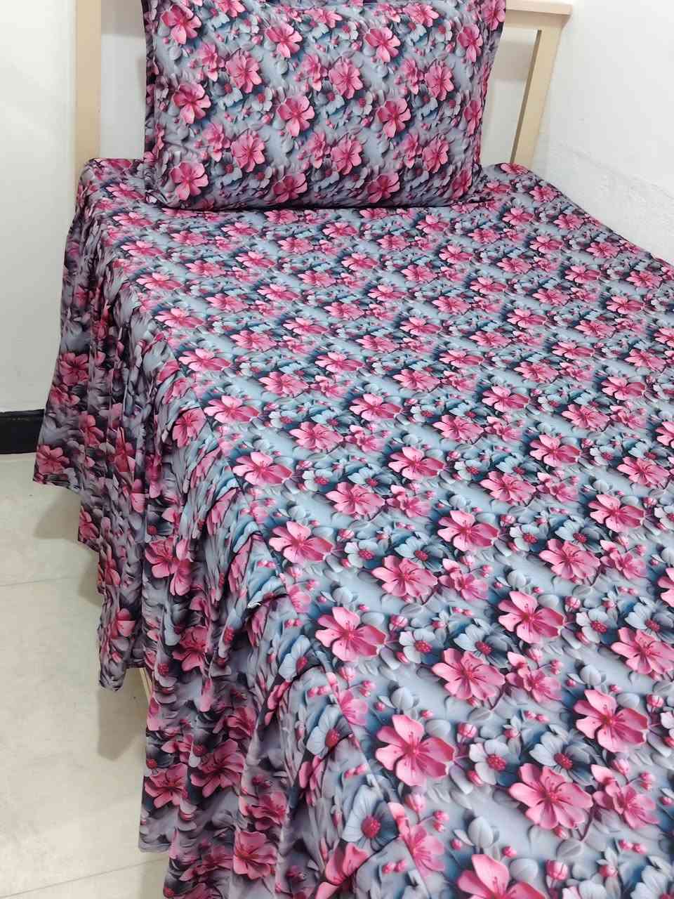 فرشات نفر حسب الطلب بأاجود انواع الاقمشة #خياطة_فرشات#كسبلورexplore #


**إذا كنت صاحب هذا الإعلان وتريد حذفه لأي سبب، رجاءا أرسل رسالة إلى الدعم الفني**