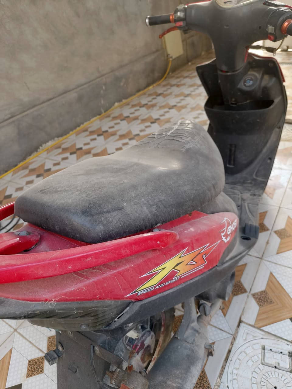 عمي السلام عليكم دراجه ماكس عدله شغاله وتحتاج شوي ترتيبات تكتل نفسها ذبلك 50الف ترجع بلادي سعرها 300الف لحد يتعبني


**إذا كنت صاحب هذا الإعلان وتريد حذفه لأي سبب، رجاءا أرسل رسالة إلى الدعم الفني**