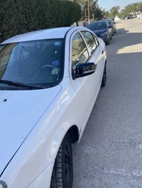 براتون.   اوتوماتيك للبيع.  موديل 13.    تبريد.  خير. من الله.   سياره...