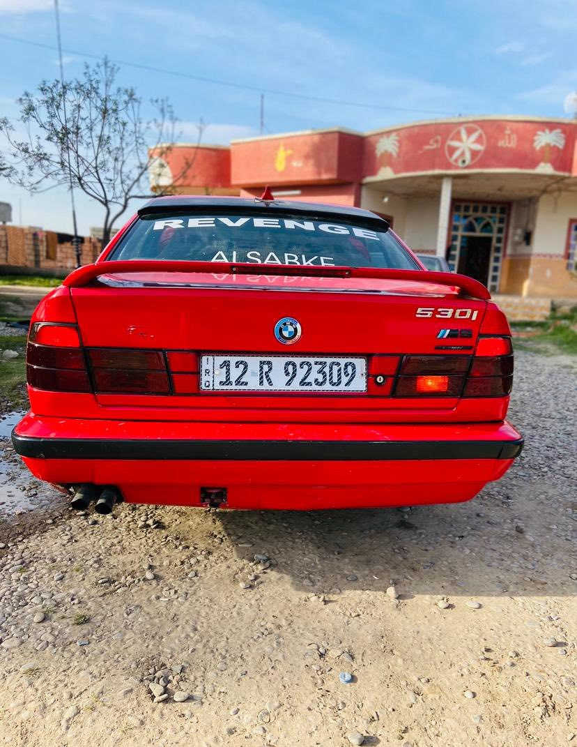 السلام عليكم
بي ام 525 
كير عادي 
محرك فل 
كير محرك
بل جيس 
داخل كنتاره 
رقم دولي نينوى 
شعندك مراوس 
فكتره تبريد نزل 
***********
