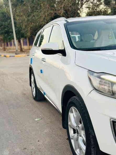 سورنتو 2017 خليجي باسمي
ماشيه 139km مكينه 6 سلندر سبعه راكب
كفاله من التنقيص والبخار
اشاير بالمري لايت لد ترحيب عن بعد جنطه كهربائية ثلاث قطع تبريد كشنات جلد بردات خلفيه كامره دوارة تخم تاير جديد وحداديه جديده
سونار حديث وواضح بالصور السيارة كلش جديده بيه طخات ونصبغت عندي 
السعر١٩٠ وبيه مجال للشراي
عنوان / واسط الحي
***********
‭٠٧٨٠ ٥٥٤ ٦٠٨٣‬
