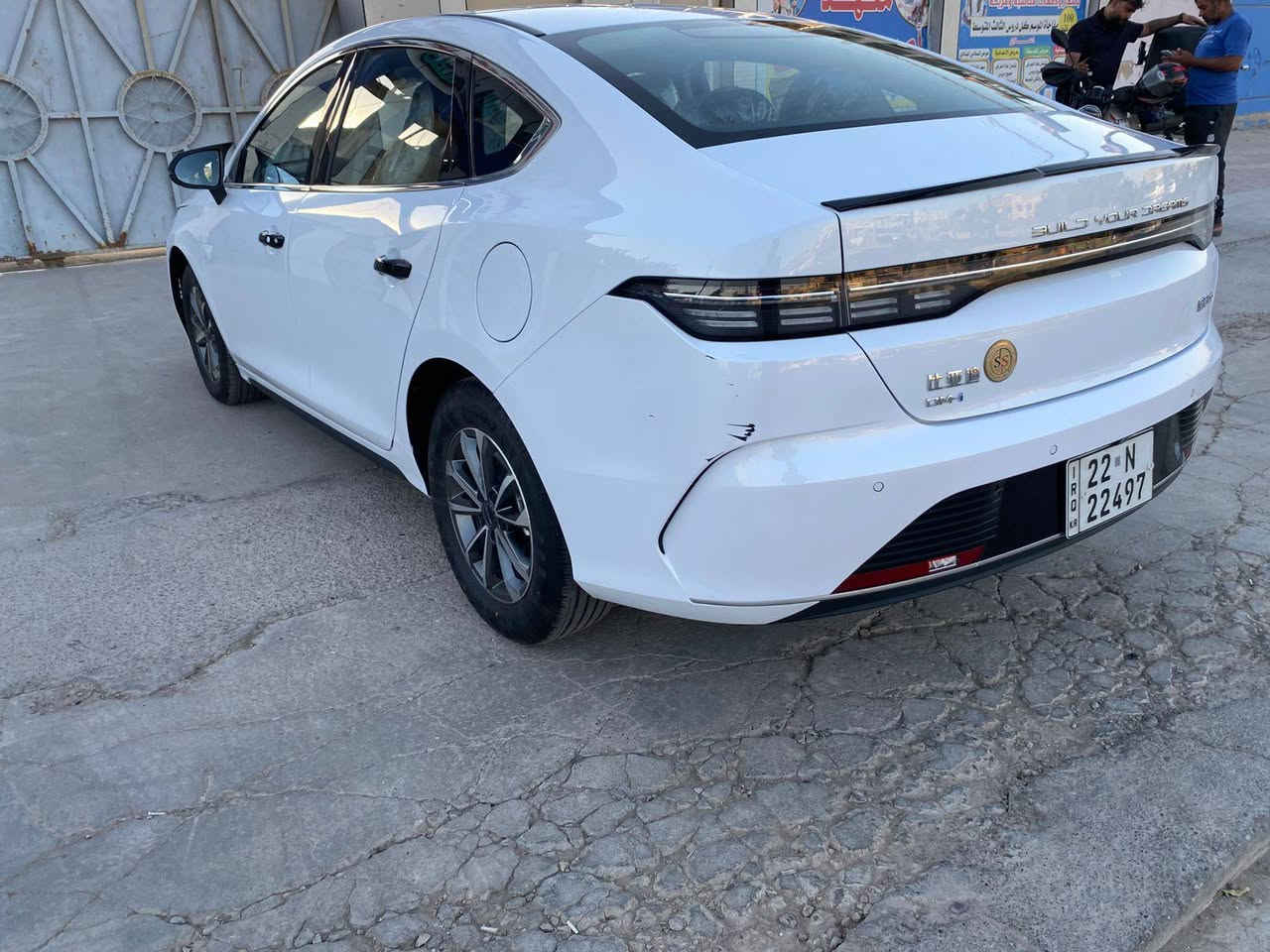 السلام عليكم بي واي دي دستروير
BYD :DESTROYAR
2025
ماشية 10الف

مواصفاتهة معروفة 
🔹لايت لد زنون +كشافات
🔹دخول ذكي + كارت + بصمة 
🔹اشاير مري 
🔹ماطور لايت (يصعد وينزل )
🔹اوتو هولد 
🔹مود درايف 
🔹سايد بريك ذكي كهربائي 
🔹شاشة قلاب كبيرة معربة 
🔹عدادات شاشة رقمية 
🔹تبريد قطعتين ❄️ 
🔹كراسي جلد رياضية ابيض 
🔹كير ماوس 
🔹زر HEV+زر EV
🔹منافذ طاقة امامية +خلفية  شحن سريع
سياره رقم اربيل تحويل مباشر مكاني بغداد 
سياره مدوشمه عام أرظيه وصندوك وكشنان السعر 128ورقه


**إذا كنت صاحب هذا الإعلان وتريد حذفه لأي سبب، رجاءا أرسل رسالة إلى الدعم الفني**