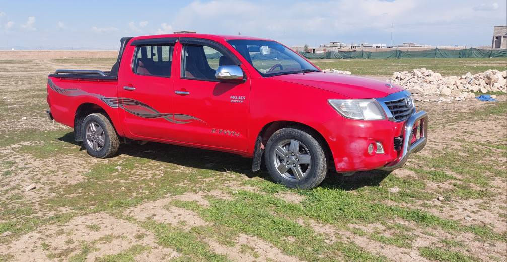 تويوتا 2013 كويتي شاصي 19
رقم كربلاء انكليزي بأسمي شرط التحويل 
 بيها صبغ صفحه +السقف 
البجم كله كبس
شاصي شرط ..صدر جديد ..محرك مامفتوح بي بداية تبخير 
مكان السياره الموصل 
السعر 145
***********واتساب
*********** موصل, نينوى
