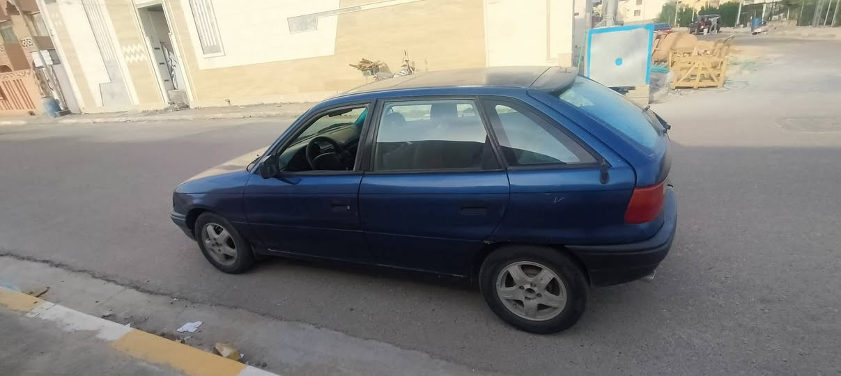 اوبل استرا موديل 1992 محرك 1600 دوش السياره بأسمي رقم انبار تحويل ثاني يوم   مكاني الفلوجه 
السعر 27
***********
