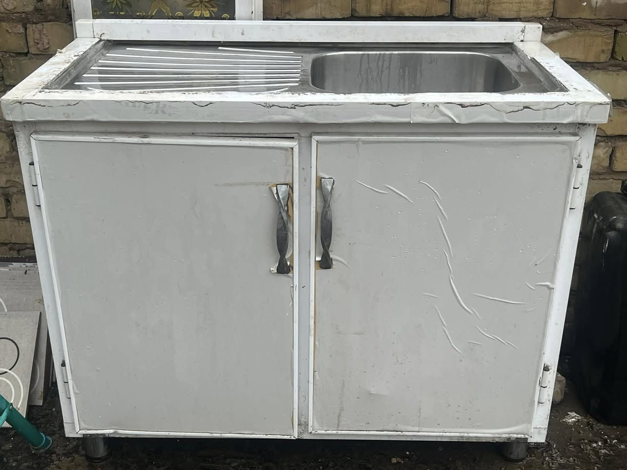 بنكه ٢٥ سنك ٣٠ 
جربايه ٥٠ 
مبرده ٤٠ 
براد ٣٠ 
مكانه شهداء السيديه


**إذا كنت صاحب هذا الإعلان وتريد حذفه لأي سبب، رجاءا أرسل رسالة إلى الدعم الفني**