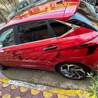 هونداي i20-2023 1-رادار  2-حساسات امامي خلفي 3-شاشة 9انج 4-كامرة دوارة...