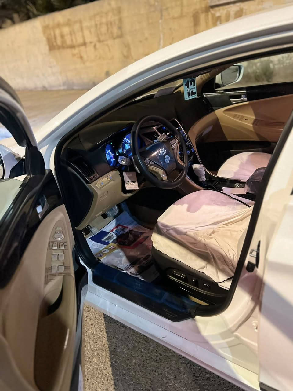 سوناتا اللبيع موديل ٢٠١٥  شركه العامه السيارات 
كفاله عامه من شخوط من بارد
هزة جديدة باسمي تحويل ثاني يوم 
نص فول  حته السبير مانازل شركه 
الاستفسار الاتصال ***********
