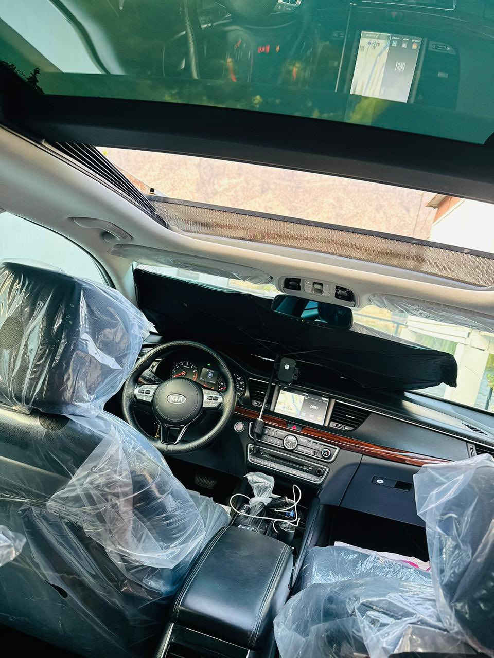 السلام عليكم اخوان اهل الجيب ع كيفكم وياي عندي كاتنزا  2017فول مواصفات ولسياره شرط بلجيس ماشيه 70 ميل شرط السياره مال بيت مخلينها بس سفرات مكينه وكير شرط صبانه ماحاطين عليها تعجز نضافتها اريد مراوس بجيب بس كون من 14 وفوك لسياره بسم اخوي اريد جيب لان اريد اخلي للعائله للبيت ورقمي ***********
