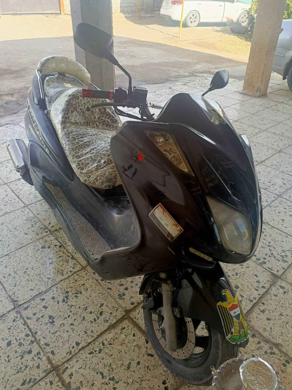 سلام عليكم شباب دراجه مااجسته للبيع فول كلشي بيه فول وكلشي بيه شغال مااخليت مكان ماارحت بيه ها أوراقه كامله  السعر 600وبيه مجال للطيبين ***********بيه واتساب
