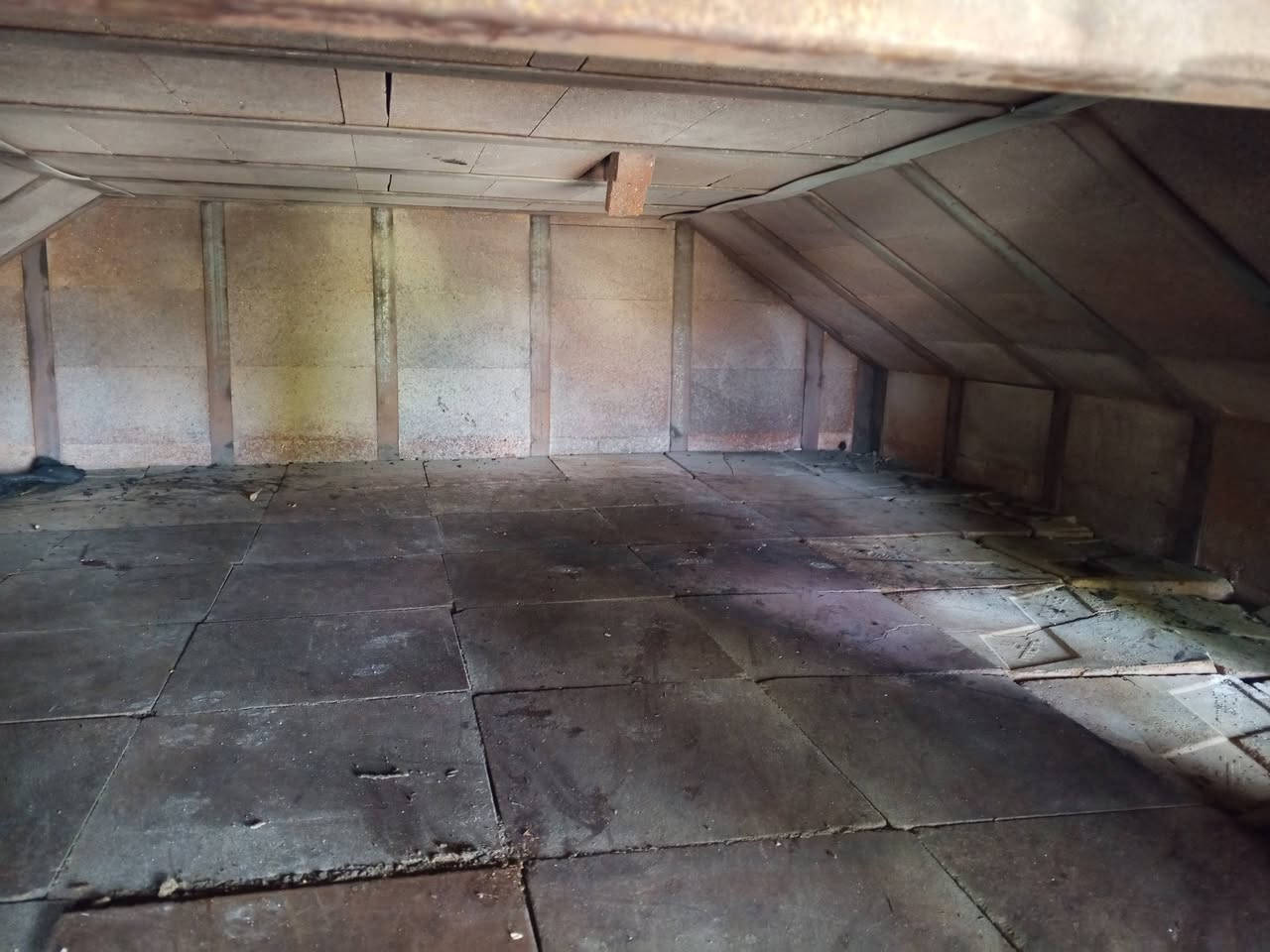 فرن حجري للبيع للطلب واستفسار ***********
ملاحظة فقط فرن للبيع وليس المحل
