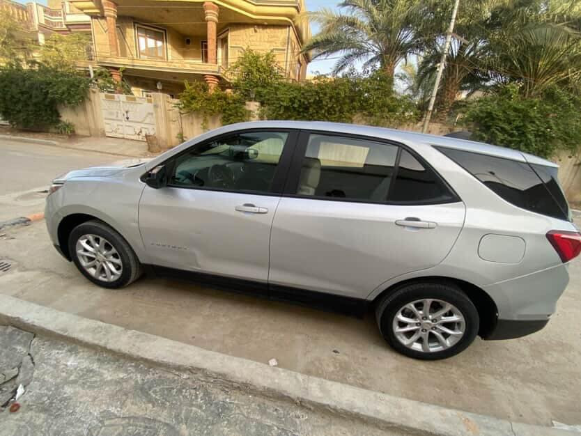 السلام عليكم
شوفر ليت كوينكس 2021
بصمة كامرة شاشة  اوتو بارك رادار 
كشن السايق كهرباء 
ارضية مخمل 
حدادية جديدة تخم تاير جديد باتري جديد
ماشي تقريبا 150km 
حادثها الجاملغ الخلفي فقط ومصلحه 
سيارة نظيفة رقمها بابل بأسمي 
مكاني حلة حي الجامعة
سعر 140 وبيها مجال بسيط 
***********
