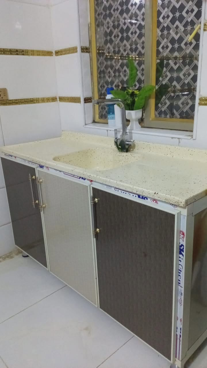 ١٦٠الف
متر ونص استخدام قليل جدا 
***********
