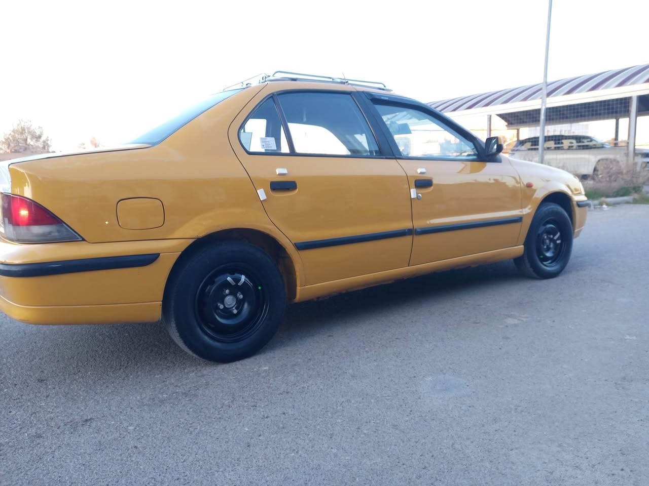 سمند موديل ١٠ ناطقه محرك لاصرف ولاتبخير محرك ناعم كلش صدر أمامي وخلفي جديد تخم تاير جديد تبريد ثلج دوشمه عام رقم جديد دولي بغداد سياره جاهزه من كلشي مكان السياره بغداد السعر ٣٣ وبيهه مجال قليل ***********
